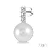 7MM Cultured Pearls and 1/10 ctw Round Cut Diamond Earring in 14K White Gold